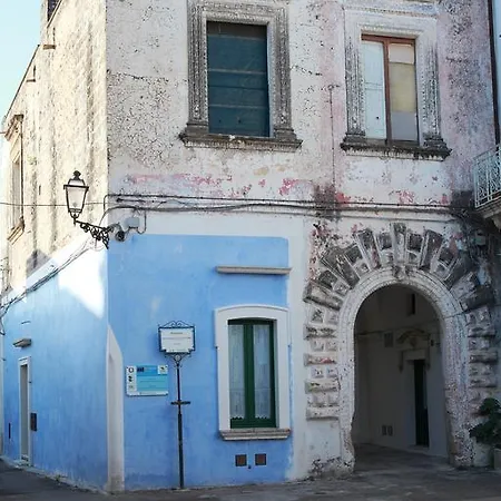Dimora Santa Lucia Couette-café Taviano (Lecce)