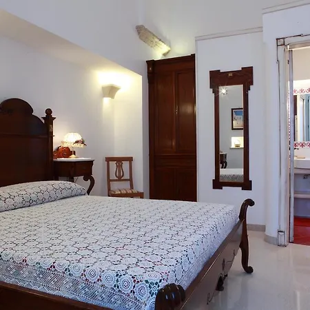 Dimora Santa Lucia Taviano (Lecce)