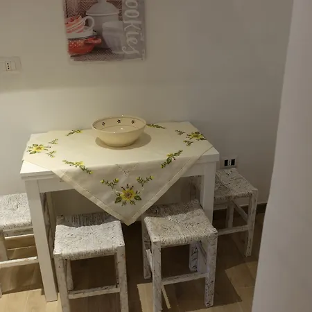 Dimora Santa Lucia Bed and Breakfast 3*